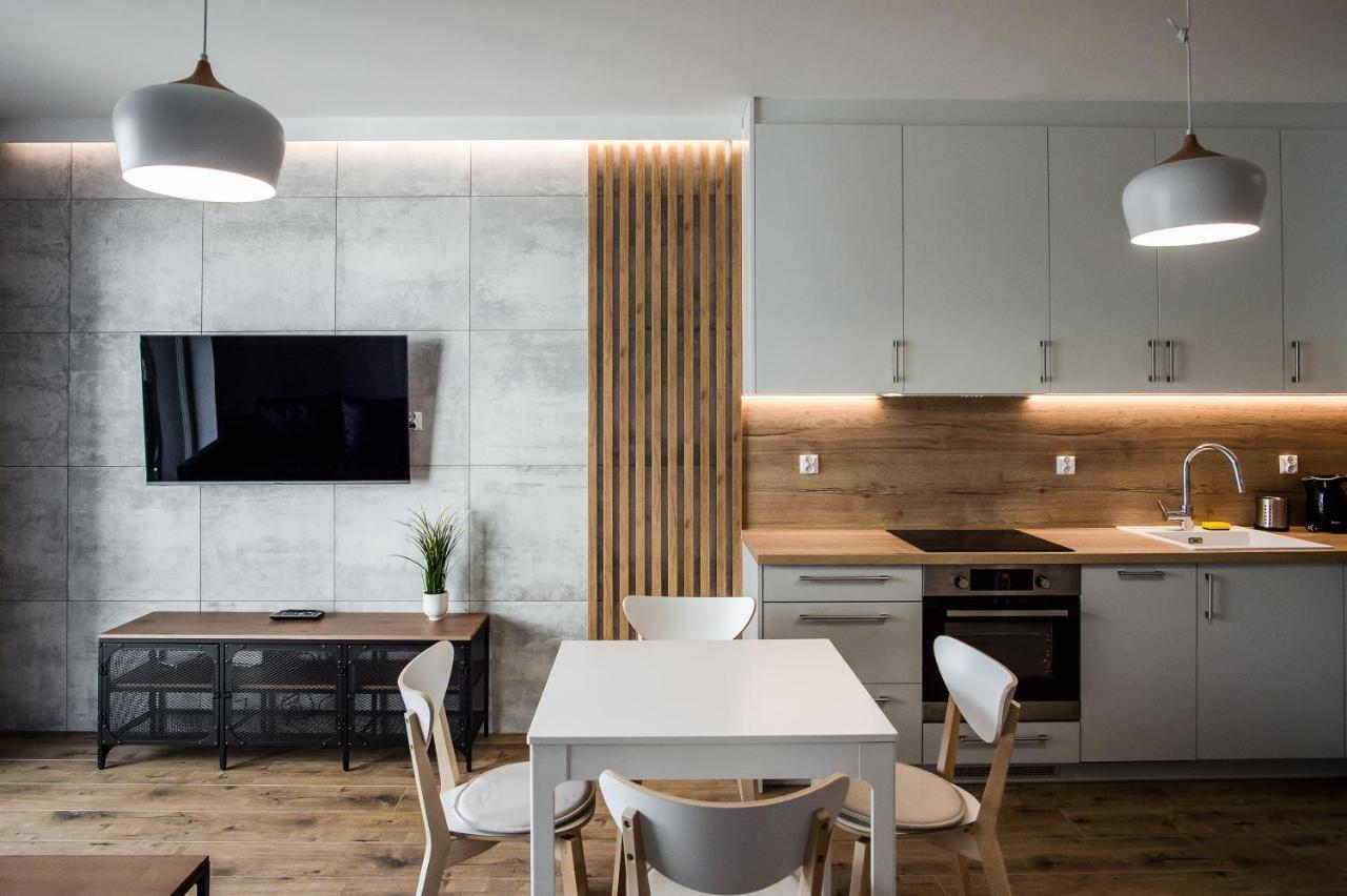 Shipyard Gdansk Apartment - Free Private Parking Екстериор снимка