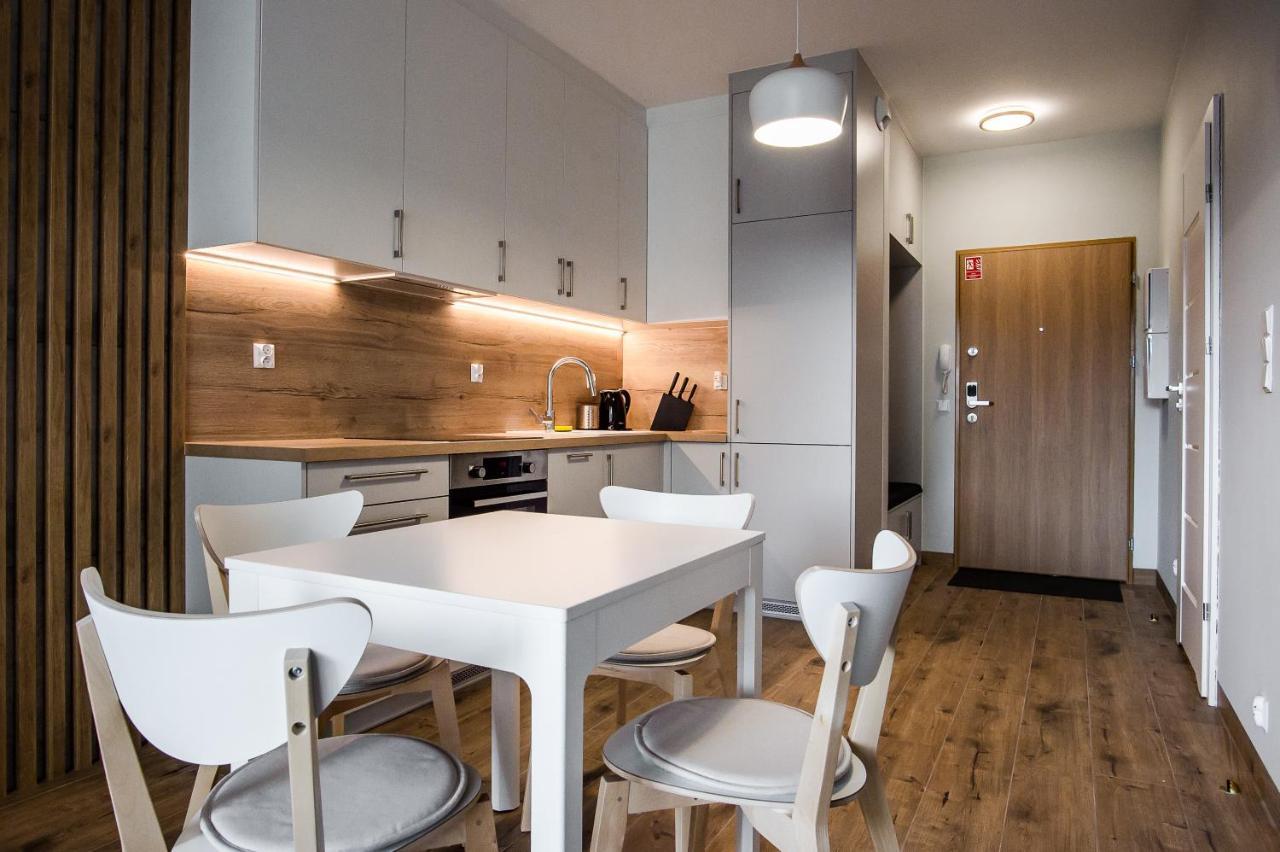 Shipyard Gdansk Apartment - Free Private Parking Екстериор снимка